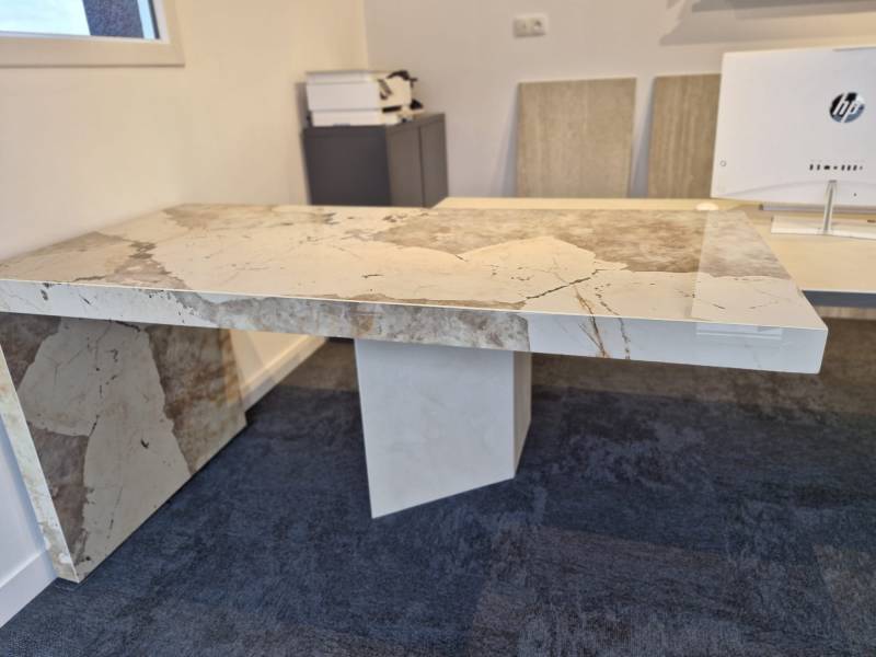 Bureau carrelage xxl cosentino lyon